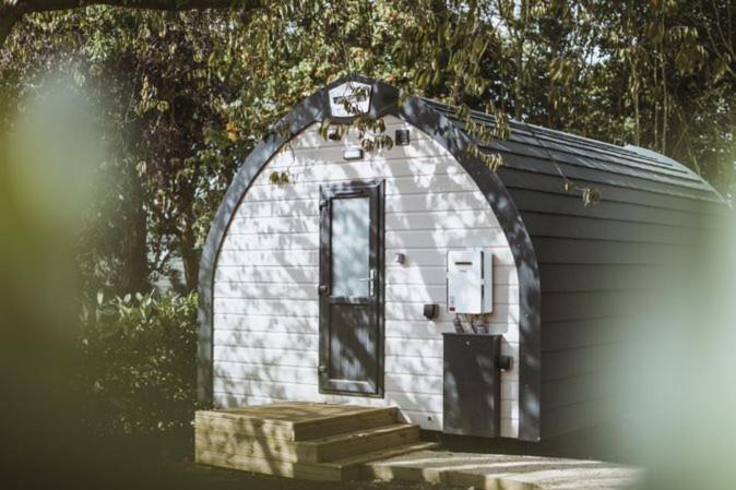올드버러 Carlton Manor Pods 아파트 외부 사진